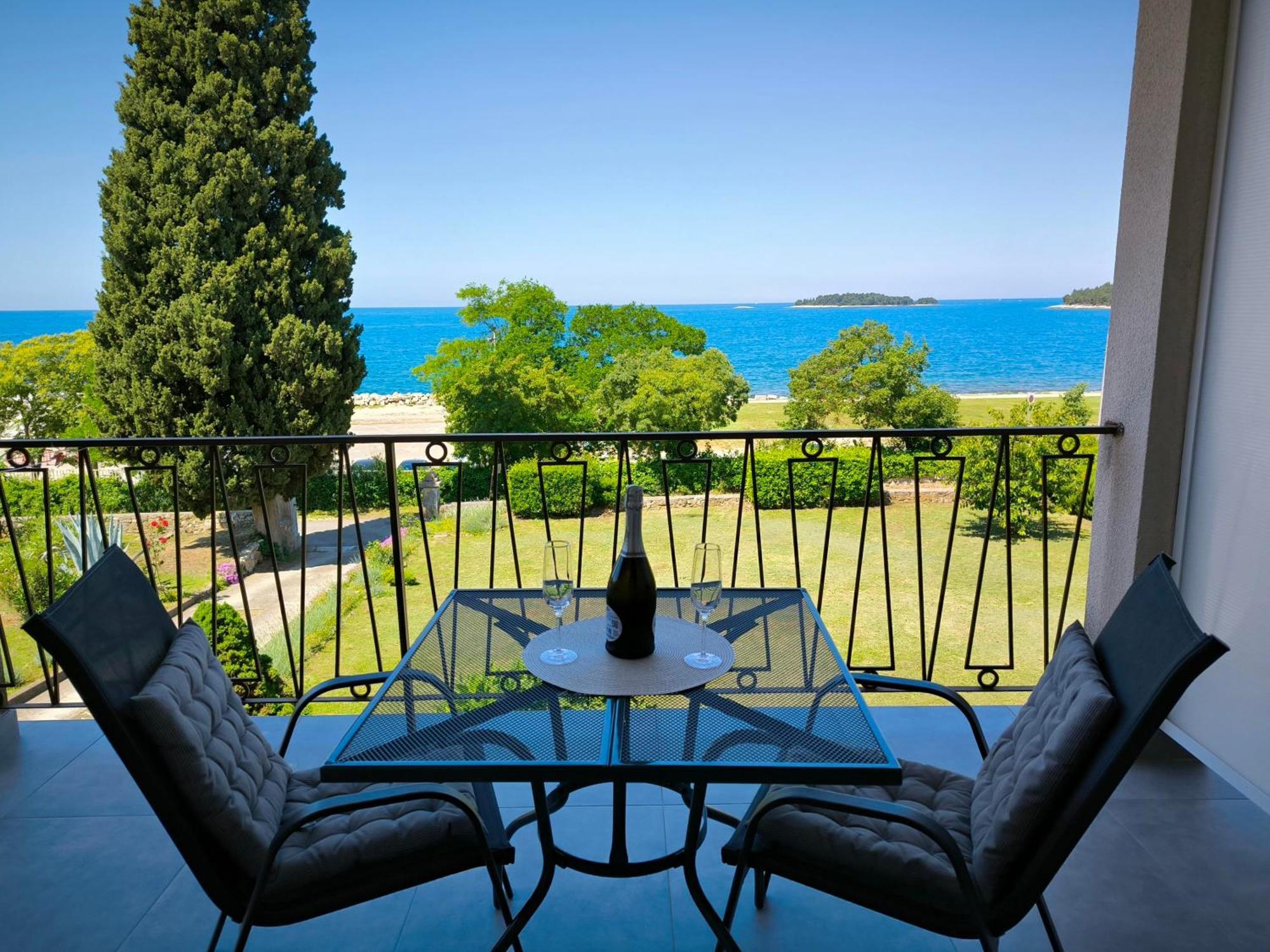 Rooms And Apartment Matika Rovinj Chambre photo